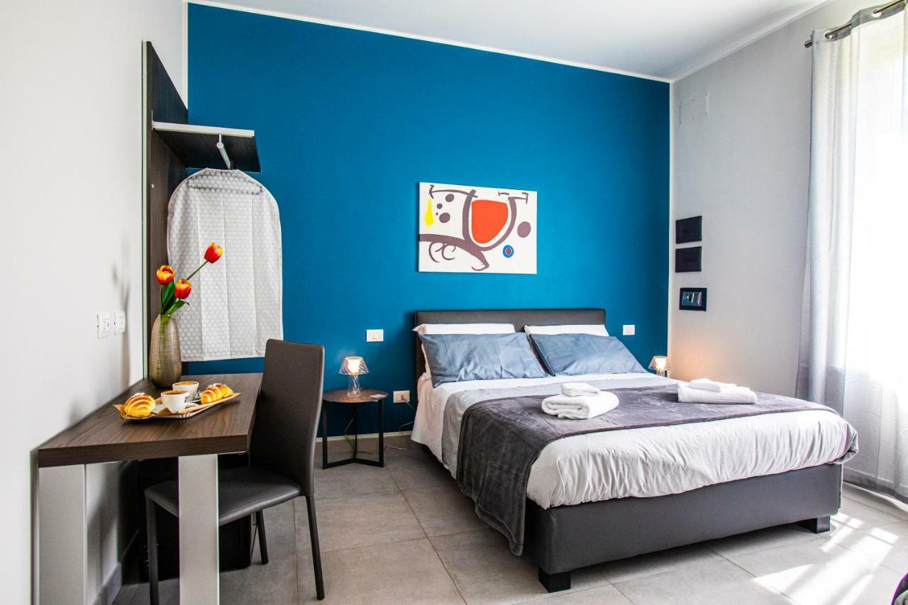 Garibaldi 136 Otel Napoli Dış mekan fotoğraf