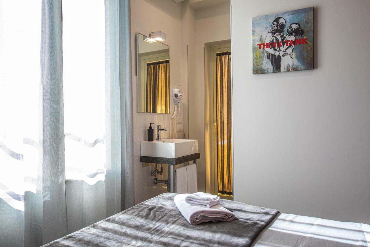Garibaldi 136 Otel Napoli Dış mekan fotoğraf